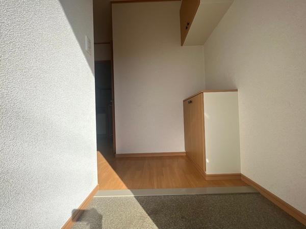 グリーングラス　A棟　（野洲市小篠原）