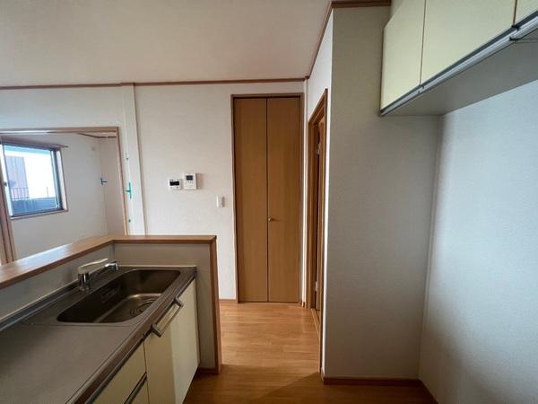 グリーングラス　A棟　（野洲市小篠原）