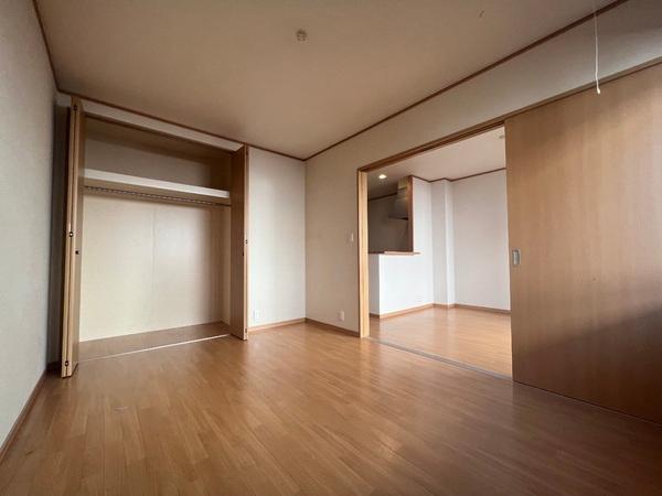 グリーングラス　A棟　（野洲市小篠原）