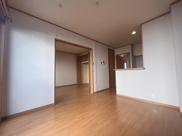 グリーングラス　A棟　（野洲市小篠原）