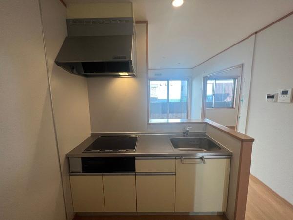 グリーングラス　A棟　（野洲市小篠原）