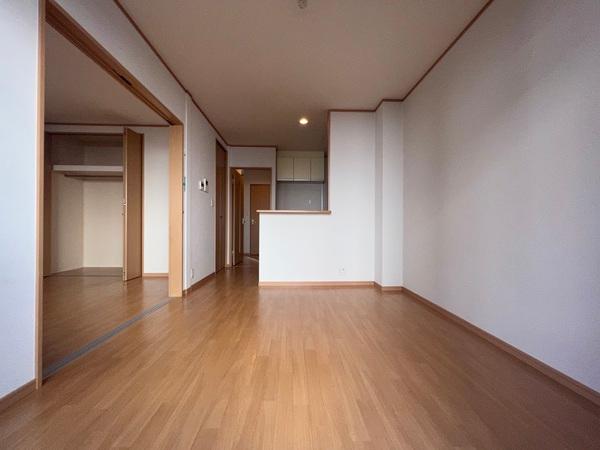 グリーングラス　A棟　（野洲市小篠原）