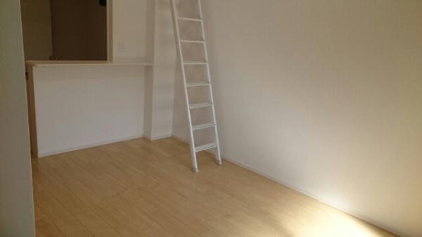 守山市大門町のアパート