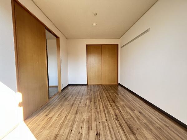 メルベーユ吉兆　Ｃ棟　　（野洲市久野部）