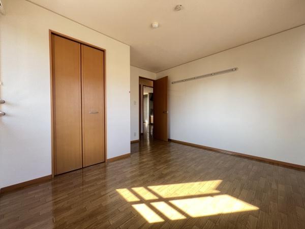 メルベーユ吉兆　Ｃ棟　　（野洲市久野部）