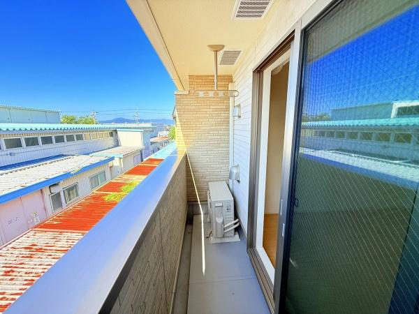 ラヴィエール　守山市勝部4丁目