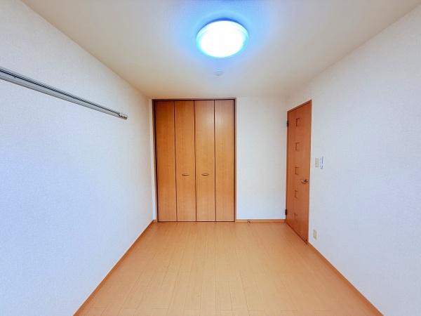 アルカディア　Ａ棟　栗東市高野