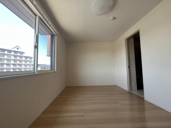 マーベル・コンフォート（野洲市市三宅）