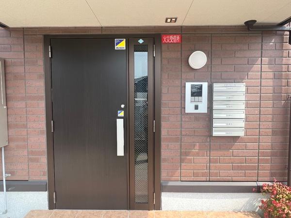 マーベル・コンフォート（野洲市市三宅）