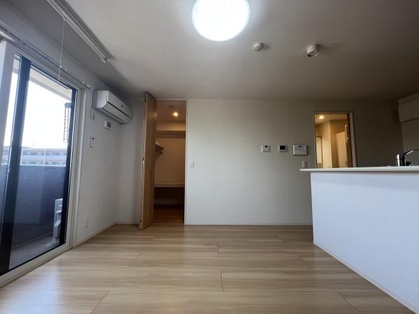 マーベル・コンフォート（野洲市市三宅）