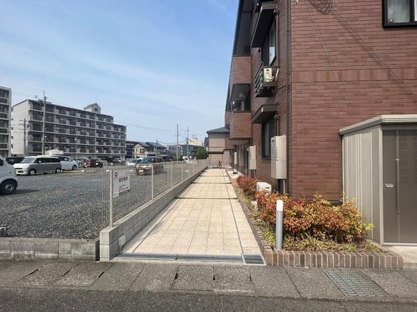 マーベル・コンフォート（野洲市市三宅）