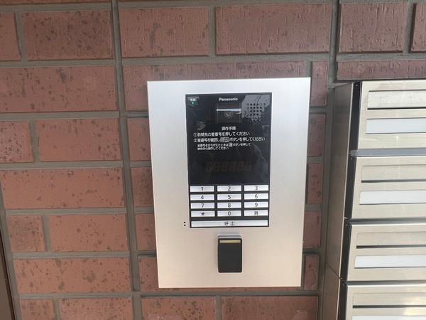 マーベル・コンフォート（野洲市市三宅）