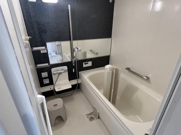 マーベル・コンフォート（野洲市市三宅）