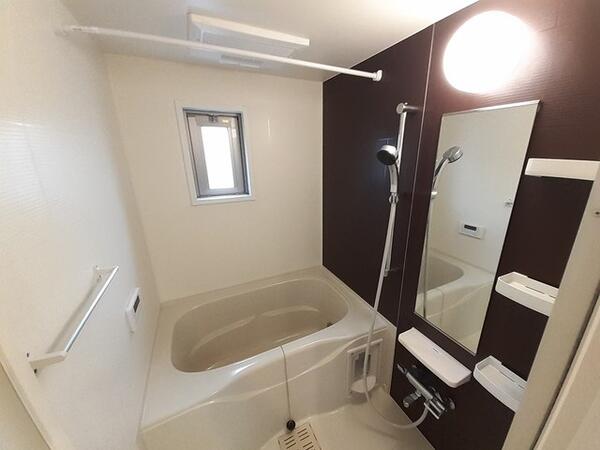 アヴニール・サード