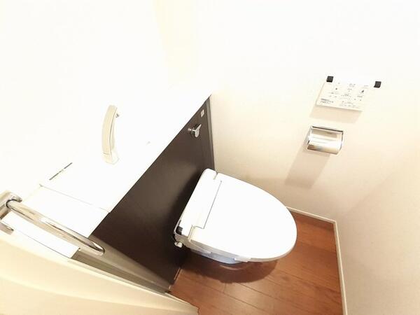 アヴニール・サード