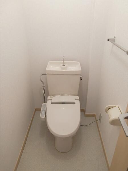 クレストコート