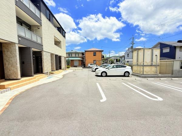 シャルマンフルール１　守山市伊勢町