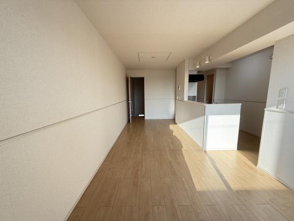 ラ　クラルテ　守山市播磨田町