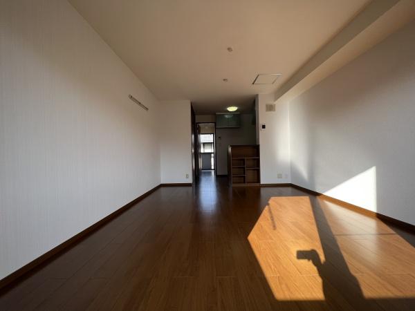 ｏｖｅｒ　ｂｏｏｋ　（野洲市小篠原）