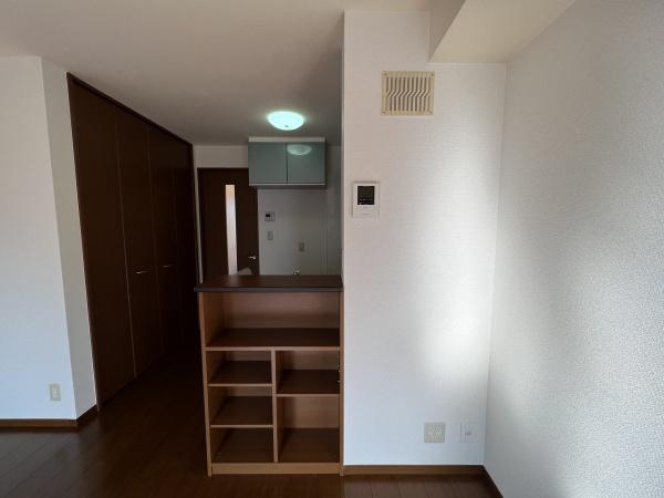 ｏｖｅｒ　ｂｏｏｋ　（野洲市小篠原）