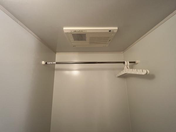 ｏｖｅｒ　ｂｏｏｋ　（野洲市小篠原）