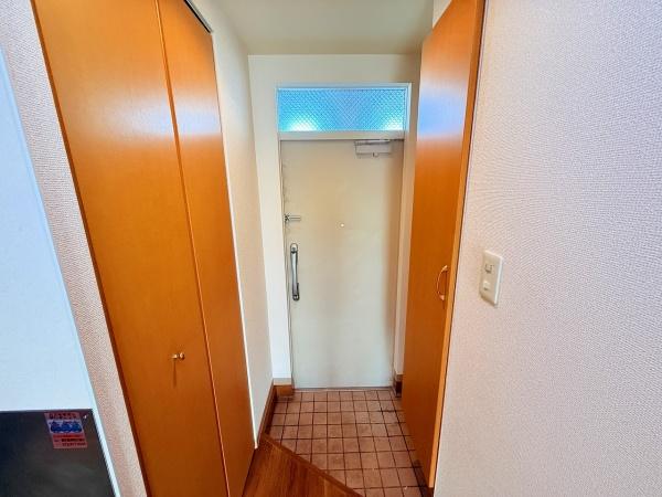 シダーコンフォール弐番館　守山市金森町