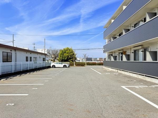 クレセント　栗東市高野