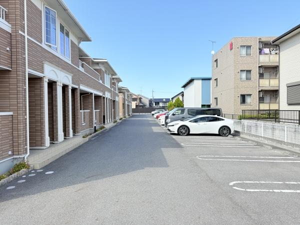 エトワール・フィラントＡ棟　栗東市辻