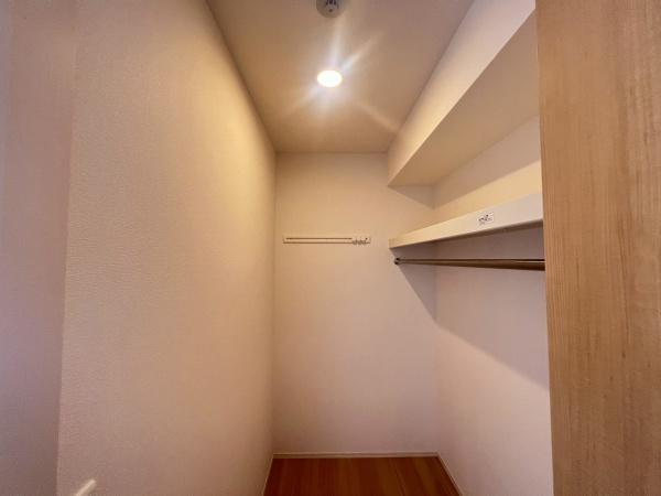 プラート　ヴェルテ　守山市阿村町