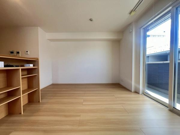 プラート　ヴェルテ　守山市阿村町