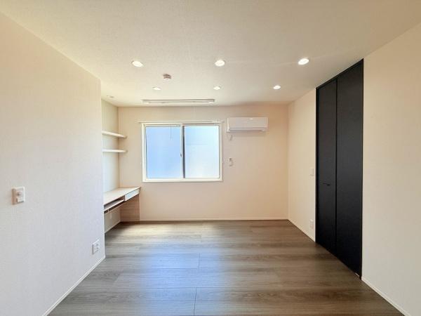 Ｄ-ＲＯＯＭ小篠原　小篠原