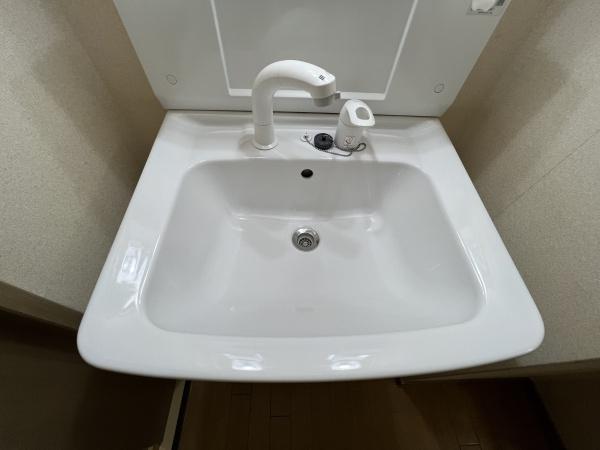 サンライズＢ棟　野洲市小篠原