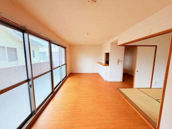 フローラ藤（ふじ）　守山市伊勢町