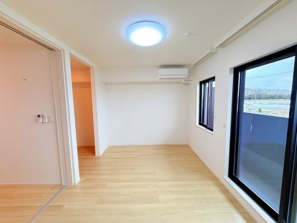 ラクーン守山　守山市水保町