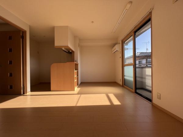 セジュールＮＯＺＡＫＩ　野洲市小篠原