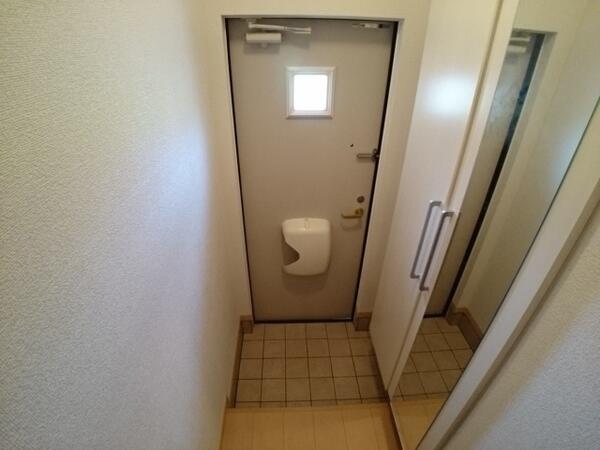 ブルースカイ　ツ　Ｂ棟