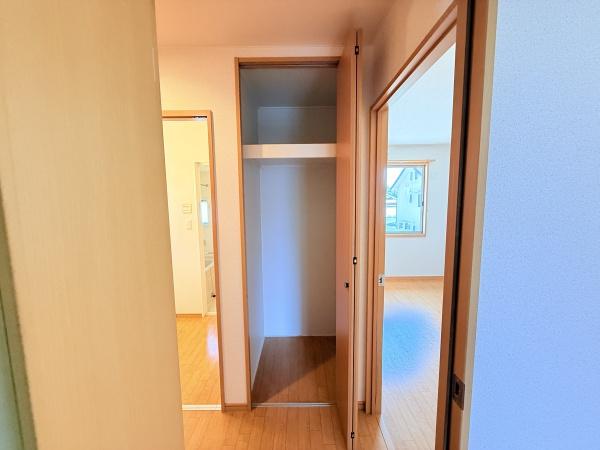 グランシャリオ守山　浮気町