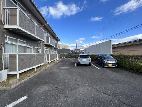 エクセルカーサ　野洲市市三宅