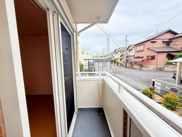 コルプレッソ　守山市吉身3丁目