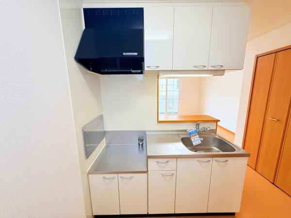 コルプレッソ　守山市吉身3丁目