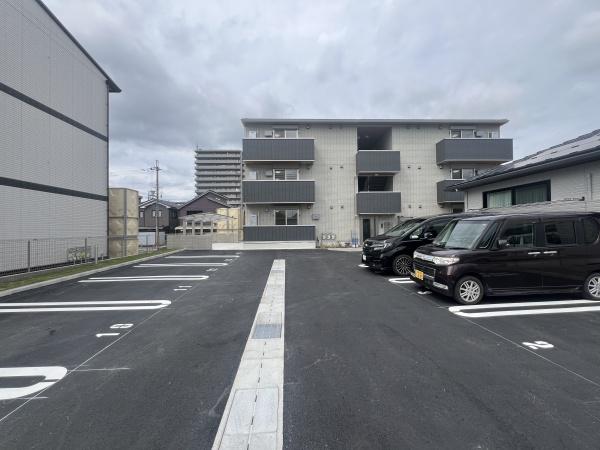 ｐａｃｅ（パーチェ）　野洲市小篠原