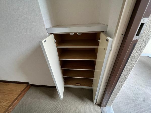 クレスティ栗田　冨波乙