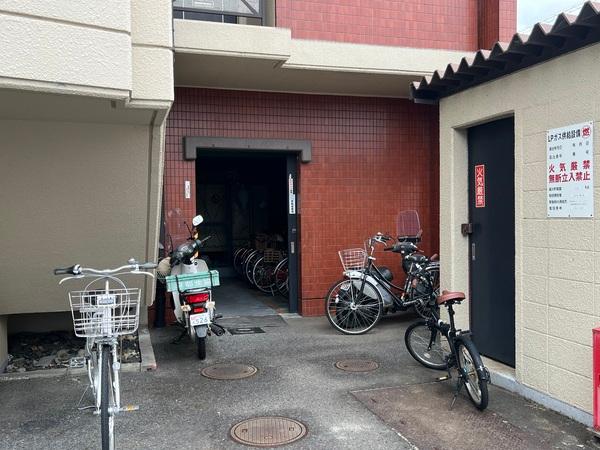 クレスティ栗田　冨波乙