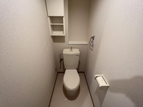 エスポア　ガーデン　守山市播磨田町
