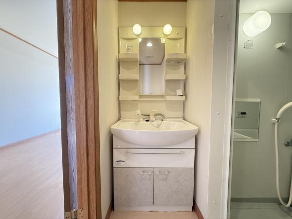 オーベルジュ　守山市今宿4丁目