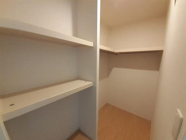 セイバリーフォレスト　川田町