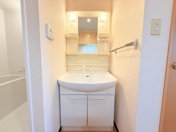 ローズガーデン　守山市勝部1丁目