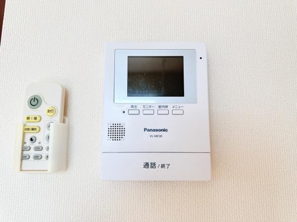 アジャート　浮気