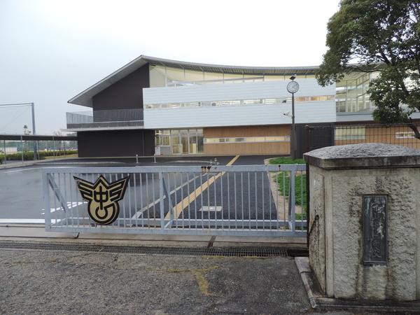 秀豊（しゅうほう）２号館(守山市立守山中学校)