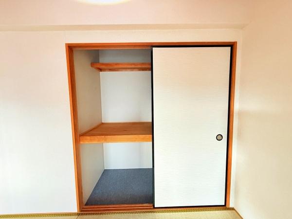 シャトーアルバ2　栗東市市三宅